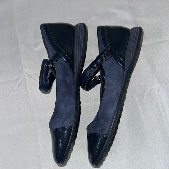 Cole Haan Grand OS Navy Blue Suede/Patten Leather Mary Jane’s Size 7 - Picture 4 of 9